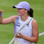 Pokaz siły Świątek na trawie! Rakieta nr 4 odprawiona