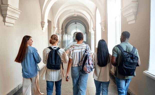 Pokłosie afery wizowej. Będą restrykcje dla uczelni przyjmujących zagranicznych studentów