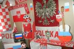 Pokoje i biura gotowe na mecz z Rosją. Zobacz zdjęcia z 8. rundy konkursu