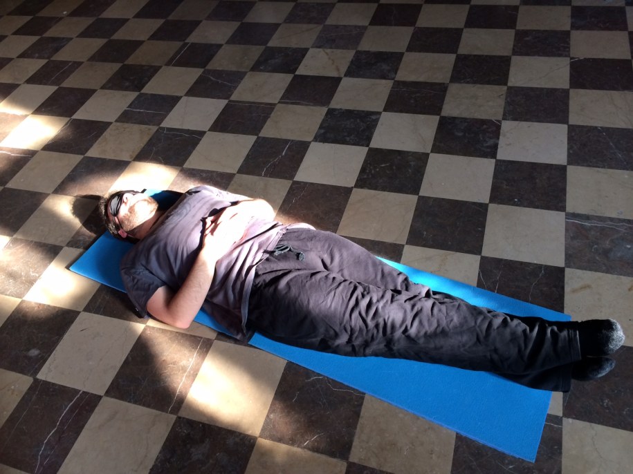 Pół godziny drzemki w ciągu dnia świetnie działa na organizm /Kuba Kaługa /RMF FM