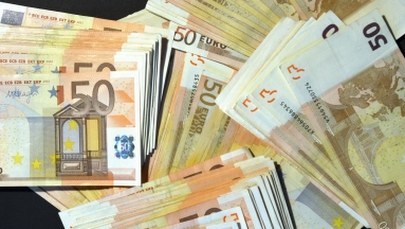 Pół miliona euro łapówki w walizce. Akcja CBA
