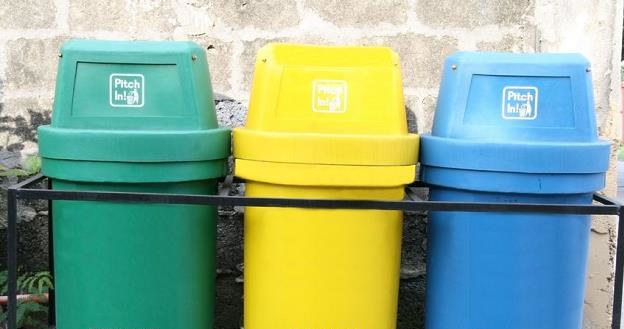 Pół roku dla samorządów na dostosowanie pojemników /&copy;123RF/PICSEL