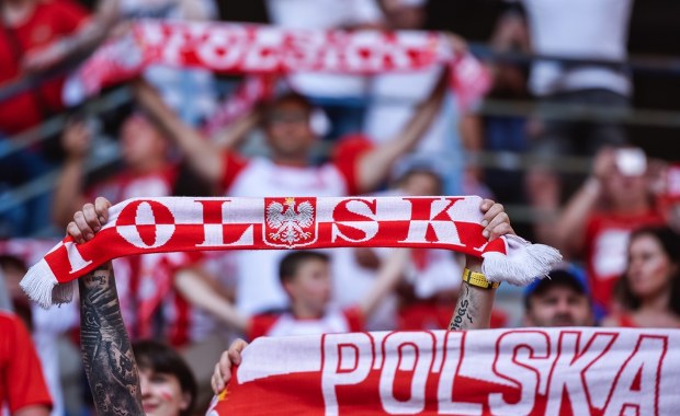 Polacy bez fałszywej skromności. Wskazali, jaką nację cenią najbardziej