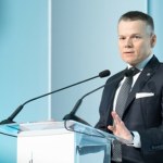 Polacy boją się ryzyka inwestycyjnego. "Trzeba odczarować giełdę"