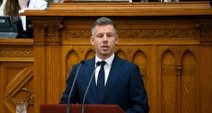 Polacy byli "załamani". Magyar podsumował politykę poprzedników