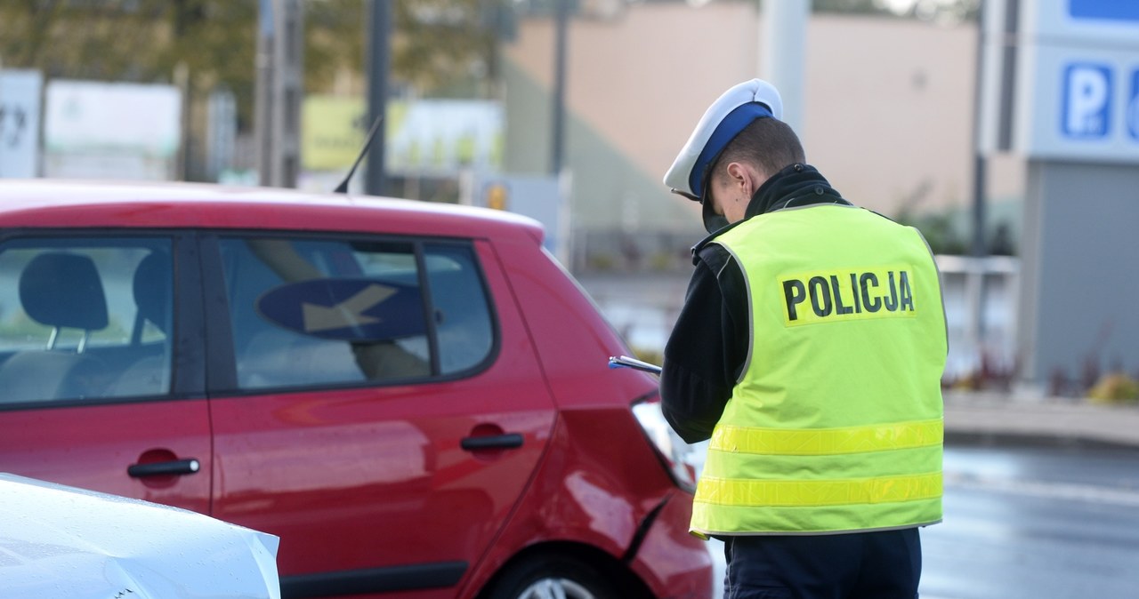 Polacy często podejmują próby wyłudzenia odszkodowania /Przemysław Jach /Reporter