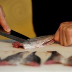 Polacy jedzą coraz więcej ryb, nadal króluje śledź 