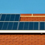 Polacy kupują solary