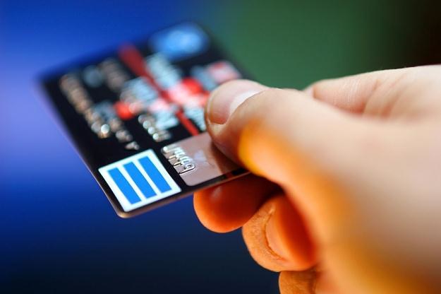 Polacy mają już w portfelach 32 mln kart płatniczych /&copy; Panthermedia