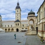 Polacy mają powód do dumy. Ten zamek zachwyca turystów z całej Europy 