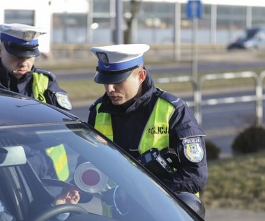 Polacy masowo cofają liczniki. Nawet o 200 tys. km!