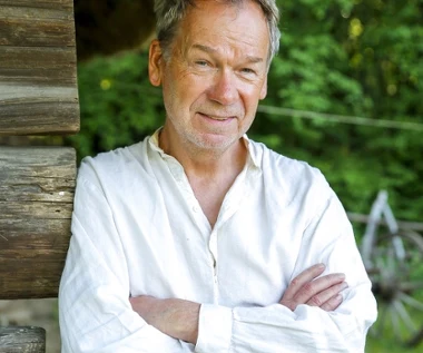 Polacy masowo szukają tego tytułu. Gdzie obejrzeć film "Sami swoi. Początek"?