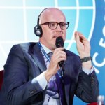 Polacy muszą pomyśleć o wyższych podatkach. "Wydatki na poziomie gospodarek rozwiniętych"