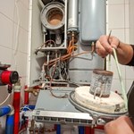 Polacy muszą zlikwidować piece na gaz? KE opublikowała nowe wytyczne