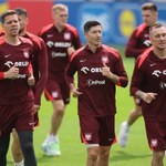 Polacy na trening dotarli rowerami. Lewandowski ćwiczył z całą drużyną