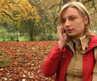 Polacy nie mogą żyć bez telefonu