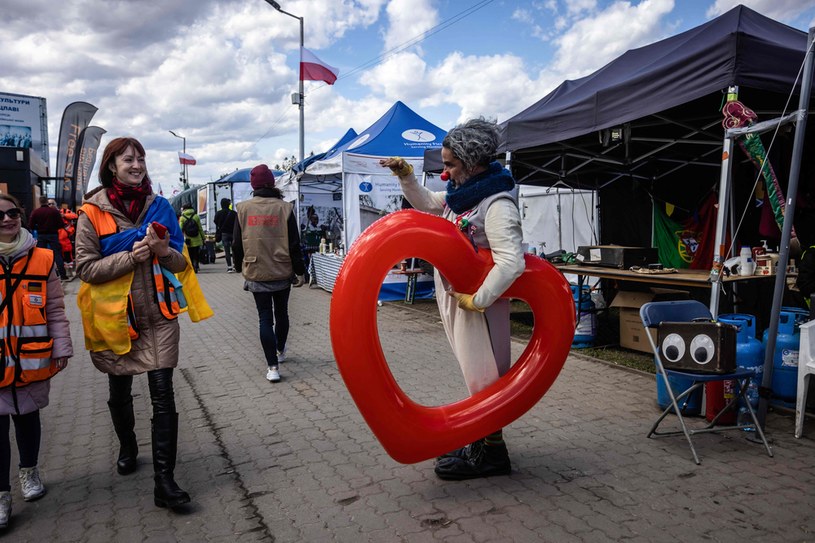 Polacy otworzyli serca dla uchodźców z Ukrainy /AFP