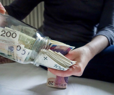 Polacy pakują oszczędności w obligacje skarbowe. W lipcu ulokowali tak 10 miliardów złotych