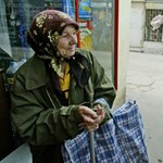Polacy panicznie boją się biedy