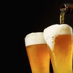 Polacy piją mniej piwa. Co się dzieje?