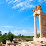 Polacy pokochali Cypr. Tylko 3 godziny lotu do słonecznego raju