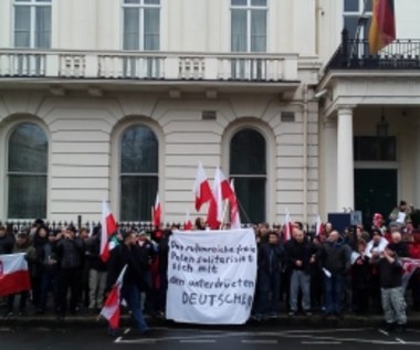 Polacy protestowali przed ambasadami Niemiec