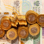 Polacy ratują oszczędności przed inflacją. Czy obligacje to dobry wybór?