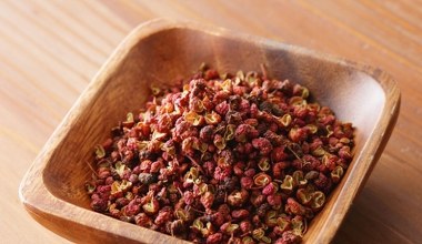 Polacy słabo znają tę przyprawę, a szkoda. Jest najlepsza do ryb, poprawia trawienie