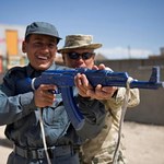 Polacy szkolą afgańskich policjantów