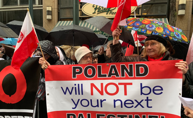 Polacy w USA protestują przeciw ustawie o restytucji mienia żydowskiego