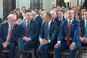 Polacy wskazali lidera opozycji. Najnowszy sondaż