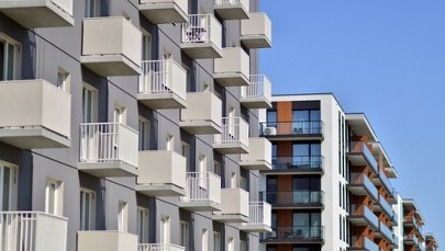 Polacy wśród najbardziej poszkodowanych przez wzrost cen mieszkań. UE szuka ratunku