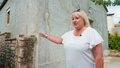 „Polacy za granicą”: Mieszka w jednym z pierwszych domów na Korfu. Ma ponad 500 lat