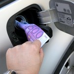 Polacy zafundowali sobie droższe paliwa