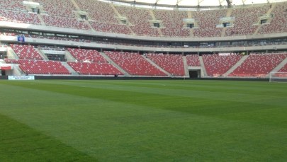 Polacy zagrają z Anglią przy zamkniętym dachu