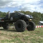 Polacy zbudowali największego na świecie monster trucka