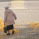 Polacy żyją krócej. "Nigdy nie starzeliśmy się tak szybko"