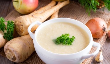 ​Połącz pietruszkę i gruszkę w pyszną zupę krem. Nie zjesz takiej nawet w najlepszych restauracjach