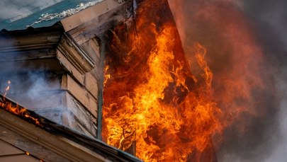 Polak bohaterem w Irlandii. Uratował mężczyznę z płonącego budynku