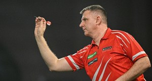 Polak w ćwierćfinale MŚ w darcie. Teraz czeka go starcie z liderem rankingu