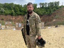 Polak walczący w Ukrainie: Nie bronię ziemi ukraińskiej, bronię ludzi