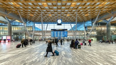 ​Polak zatrzymany po awanturze w samolocie. Leciał z Krakowa