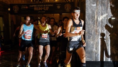 Polak znów najszybszy w biegu po schodach Empire State Building