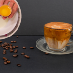 ​Polakom kojarzy się z PRL-em. Teraz podbija świat jako eggspresso