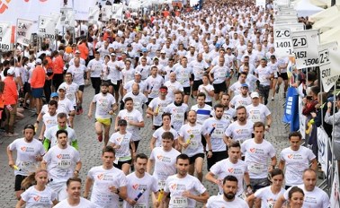 Poland Business Run wystartował w Warszawie. "Sport, zdrowie i pomaganie"