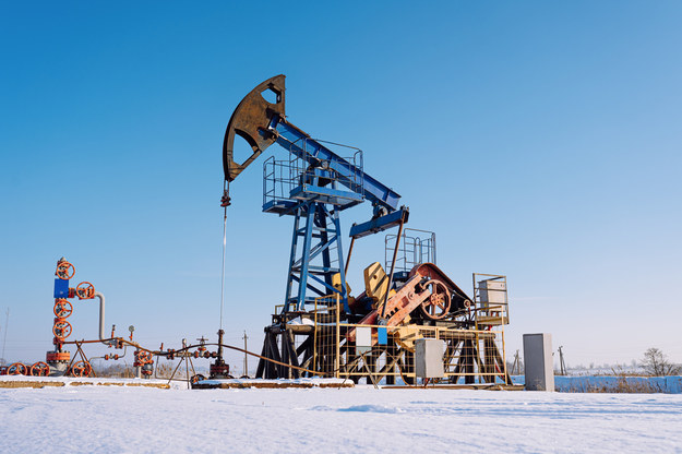 Pole naftowe w Syberii /Shutterstock