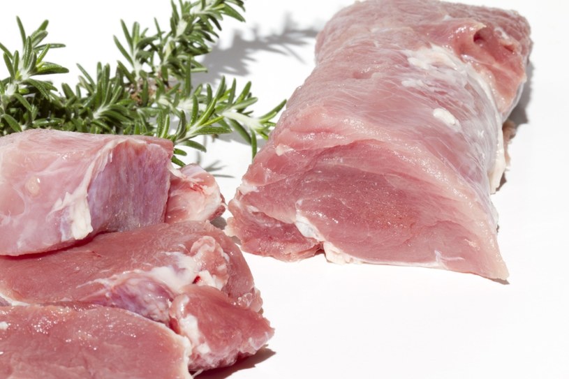 Polędwiczki to najszlachetniejsze wieprzowe mięso /123RF/PICSEL