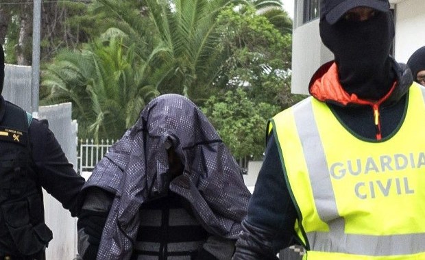 Policja aresztowała Marokańczyka pod zarzutem wspierania Państwa Islamskiego