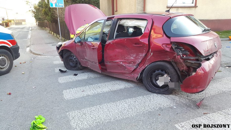 Policja bada okoliczności tego zdarzenia /OSP Bojszowy /