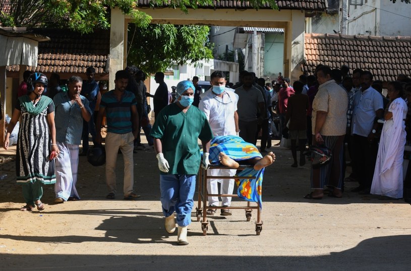 Policja: co najmniej 207 zabitych i 450 rannych po serii eksplozji /LAKRUWAN WANNIARACHCHI /AFP